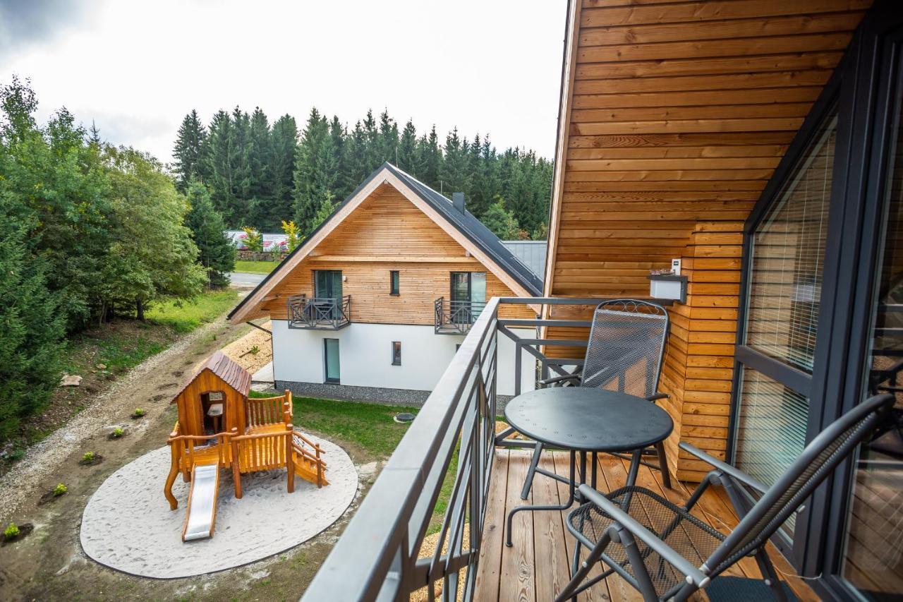Ski Chalet Klinovec Loučná pod Klínovcem Bagian luar foto